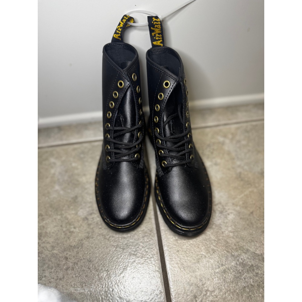 Dr Martens 1460 Black Smooth Leather Lace Up Boots Womens Size 5 US